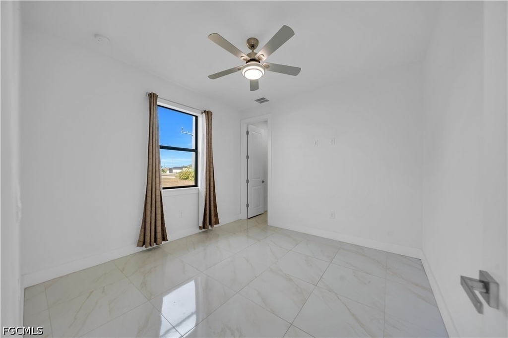 24 Chiquita Boulevard S - Photo 36