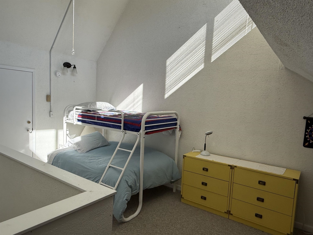 22 Emerson - Photo 12