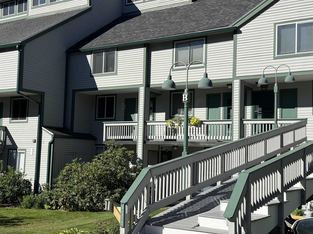 22 Emerson - Photo 0