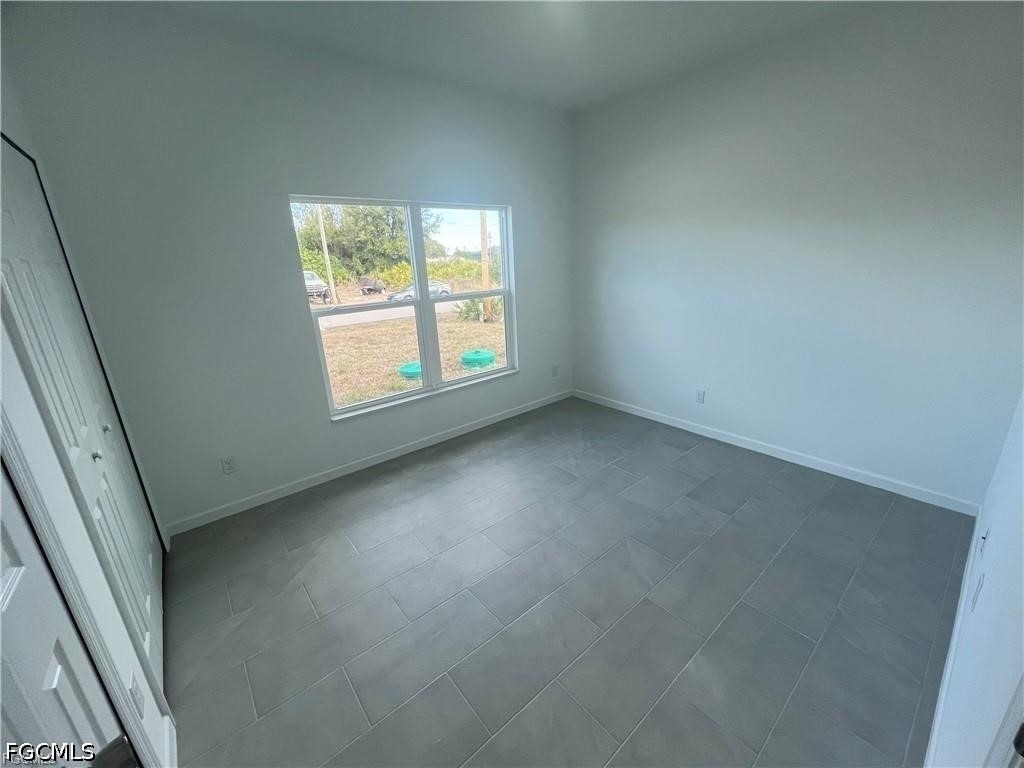 621 Grant Boulevard - Photo 5