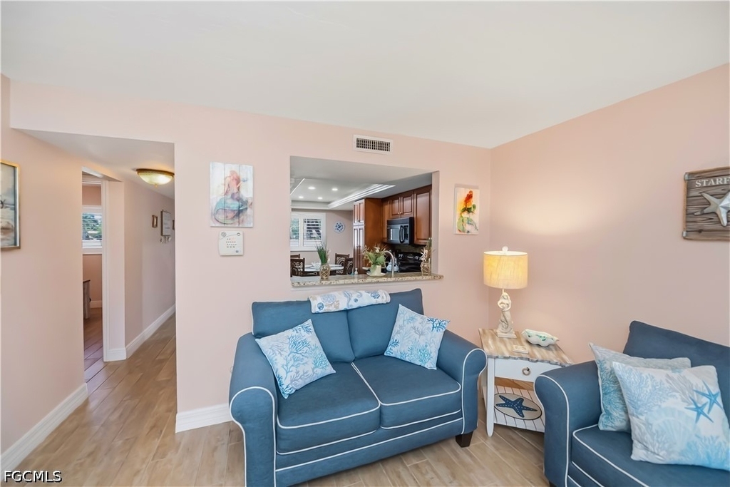 5255 Coronado Parkway - Photo 4