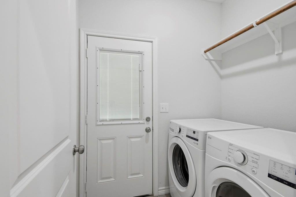 16902 Balmoral - Photo 12