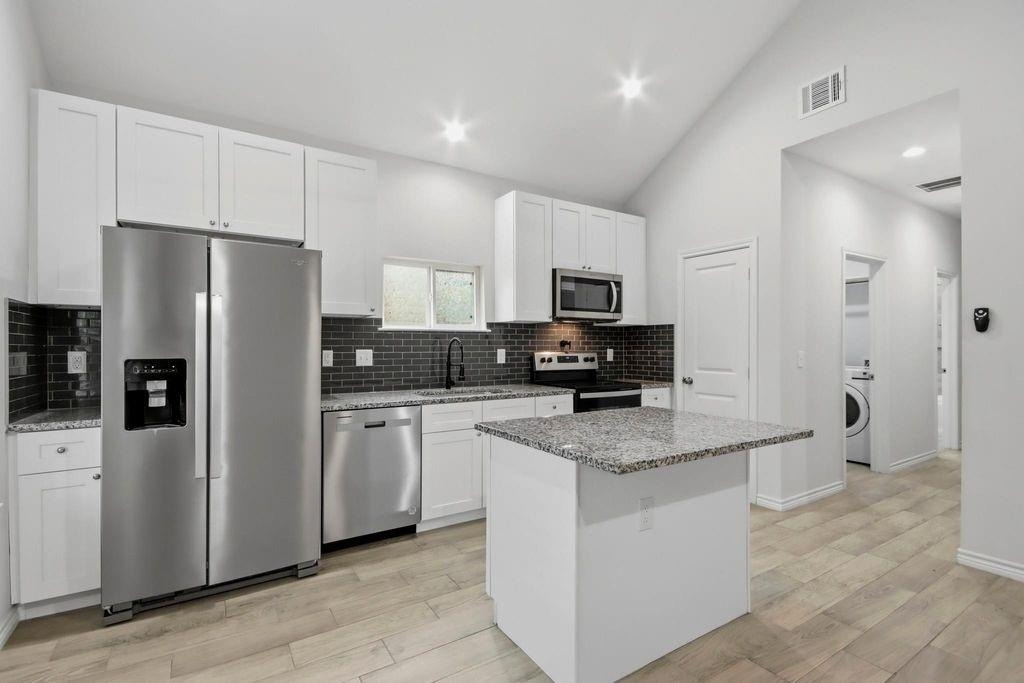 16902 Balmoral - Photo 1