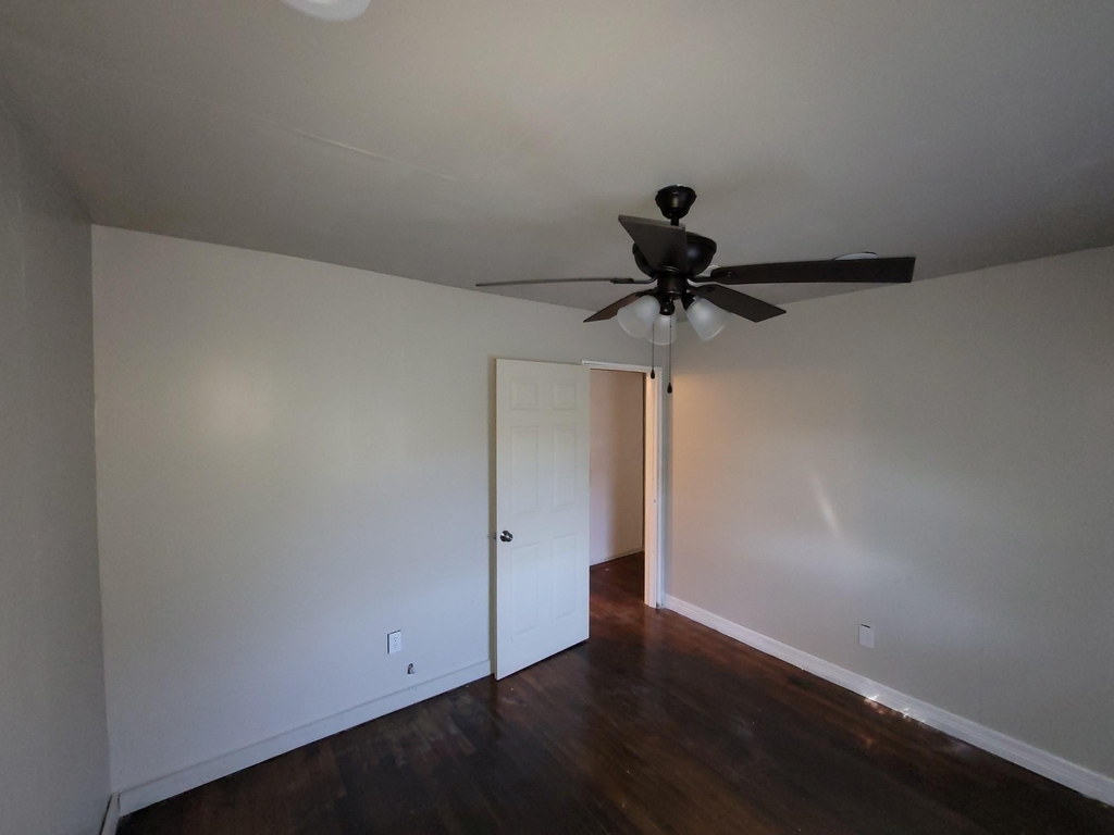 2425 8th Avenue - Photo 6