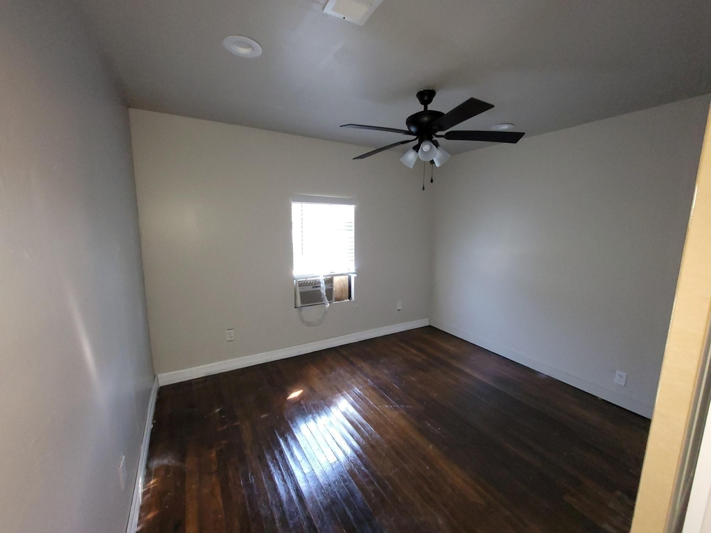 2425 8th Avenue - Photo 7