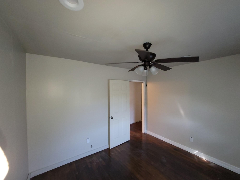2425 8th Avenue - Photo 8