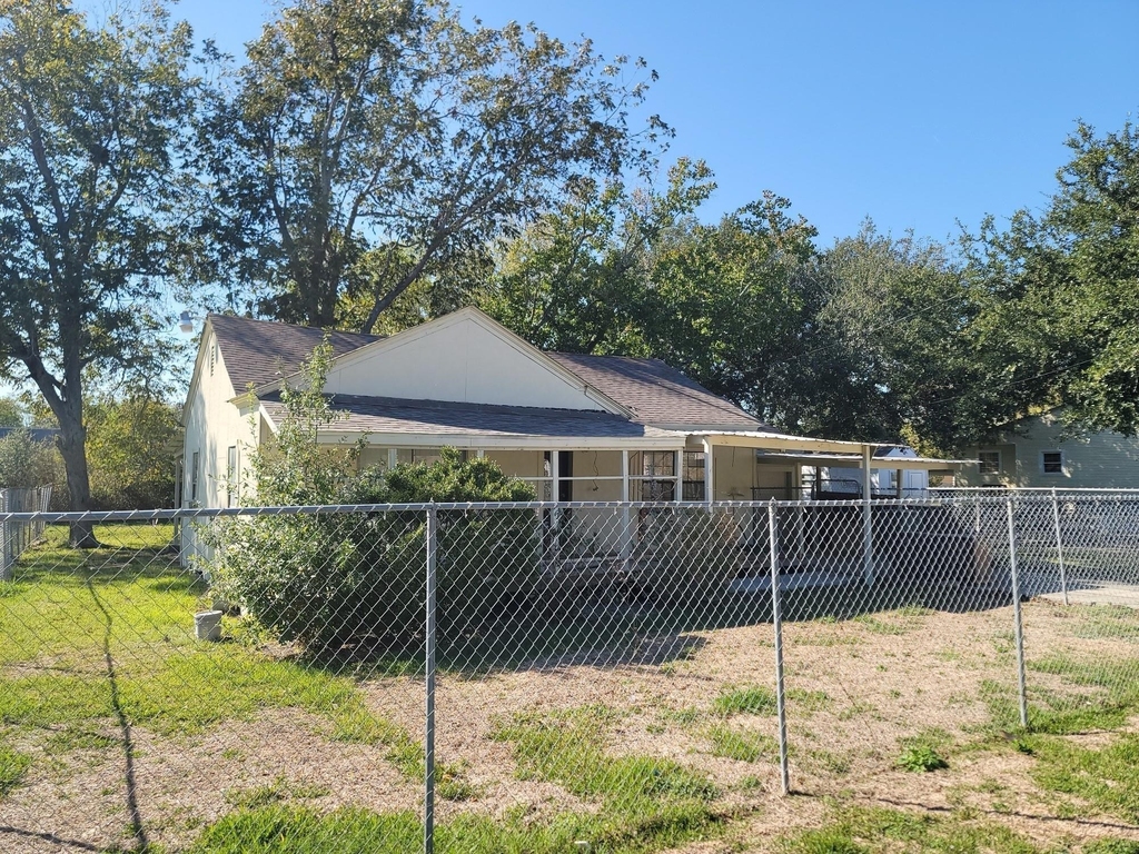 2425 8th Avenue - Photo 11