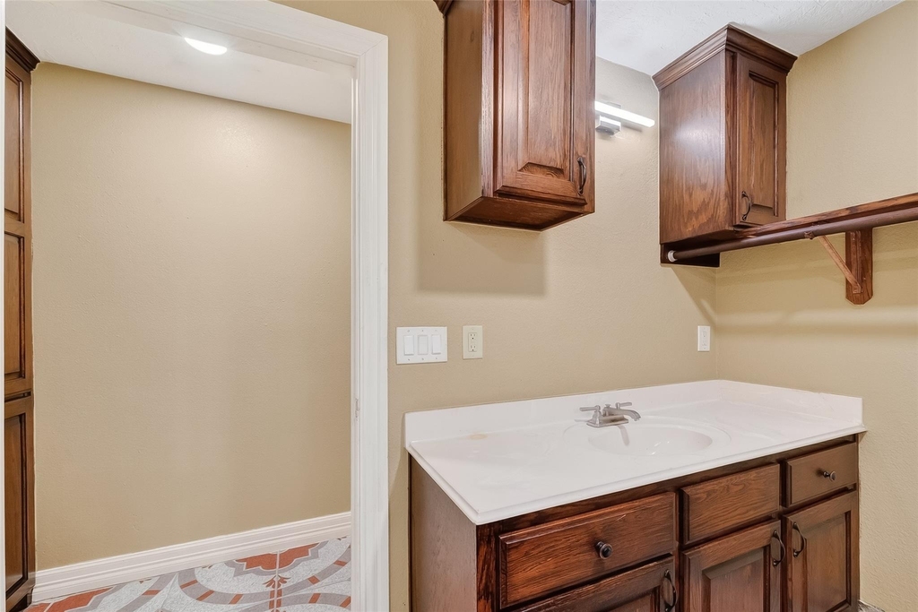 807 #807 Ruth St Street - Photo 7