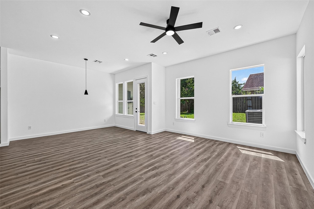 115 Capetown Lane - Photo 9