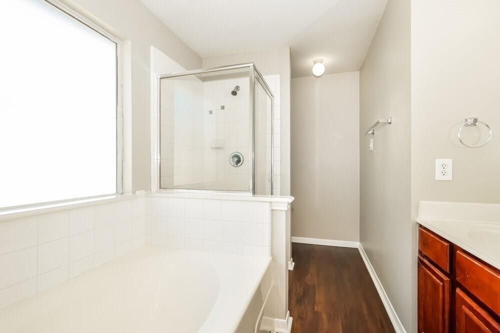 16207 Imperial Forest Lane - Photo 9