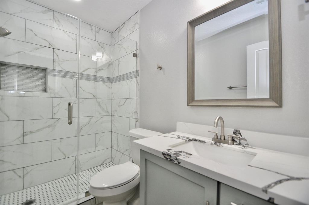 734 Hambrick Court - Photo 13