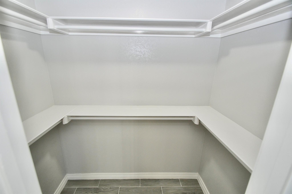 734 Hambrick Court - Photo 17