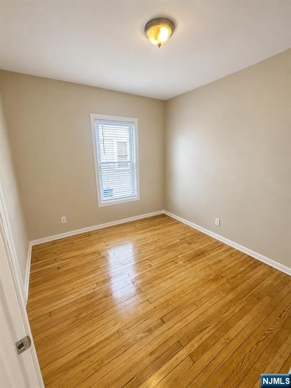 147 Claremont - Photo 5