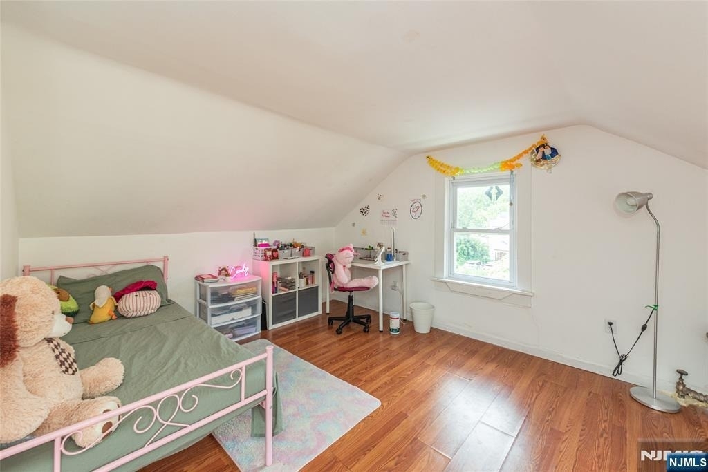 39 Midland - Photo 13