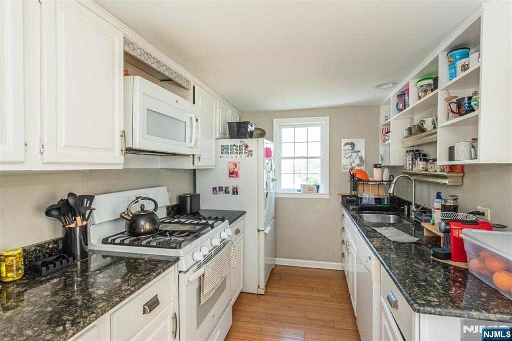 39 Midland - Photo 6