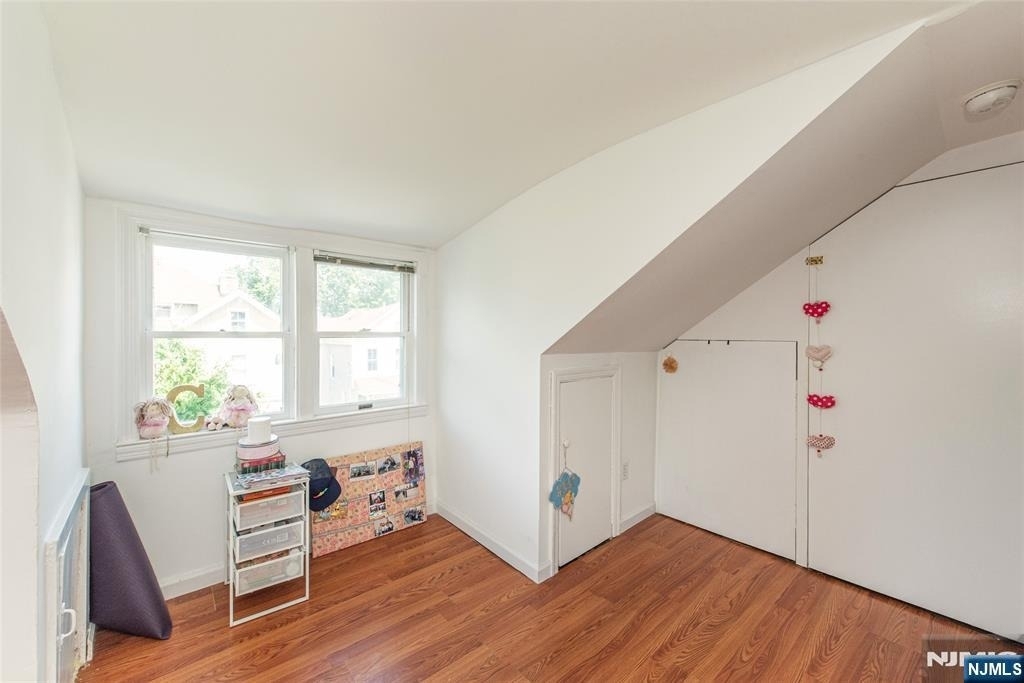 39 Midland - Photo 10