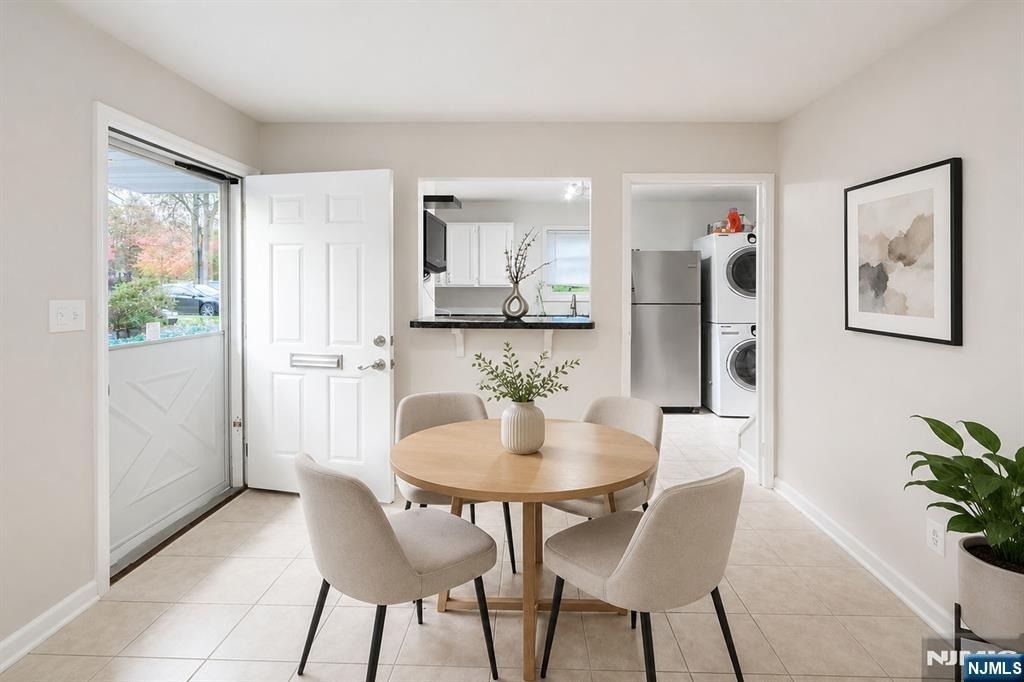 2 Cottage - Photo 2