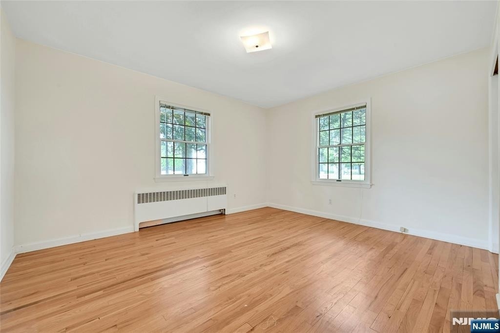 12 Leoson - Photo 16
