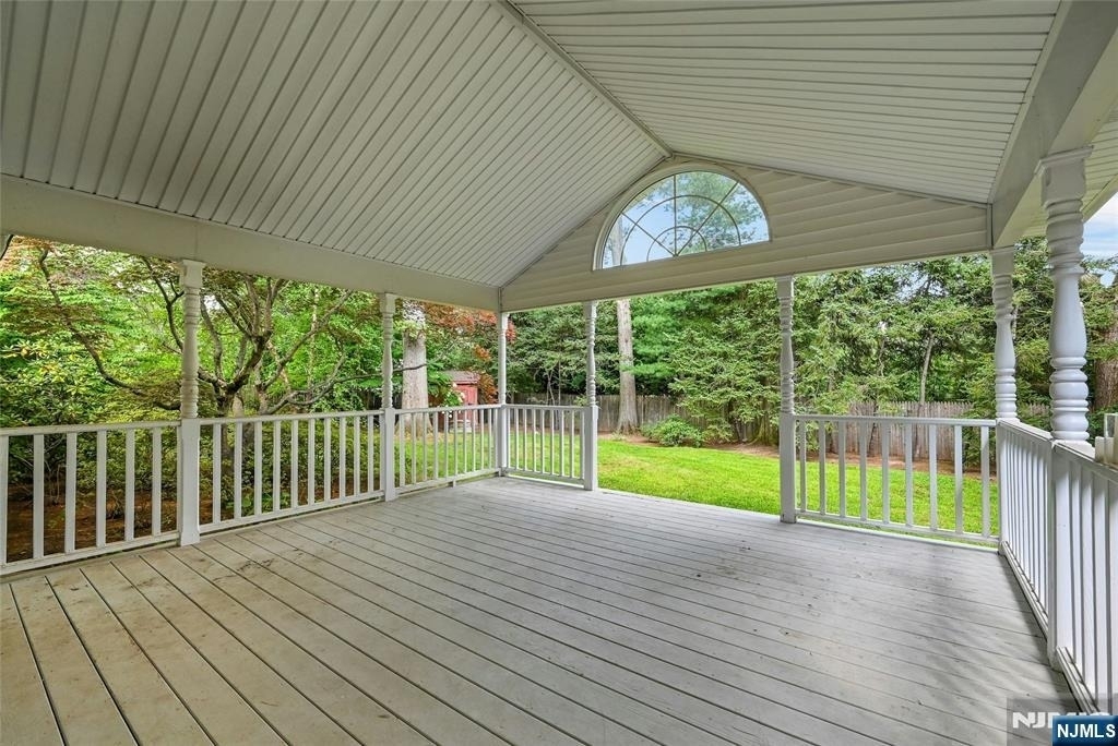 12 Leoson - Photo 12