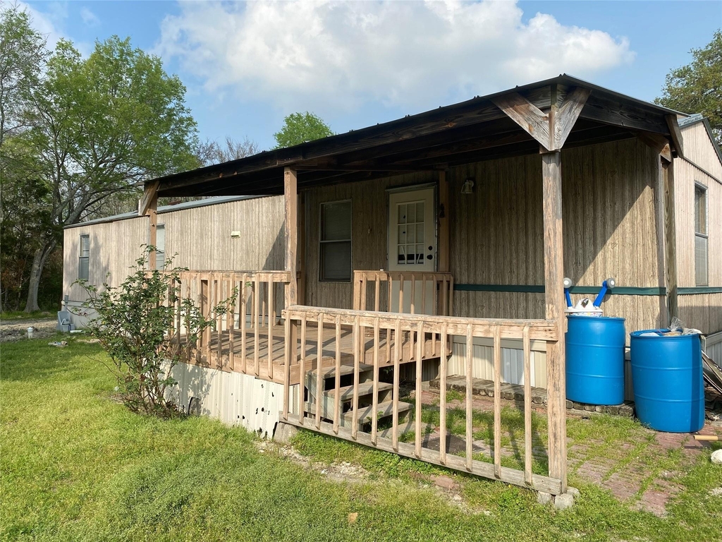 990 Fm 247 Road - Photo 1