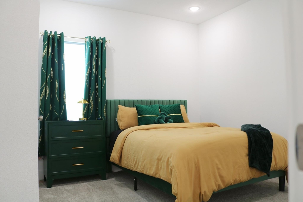 5204 Gold Street - Photo 10