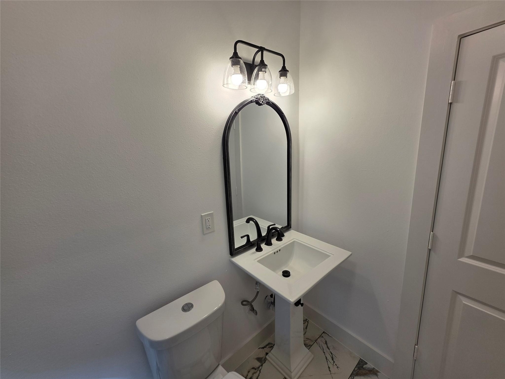10731 Hillside Drive - Photo 19