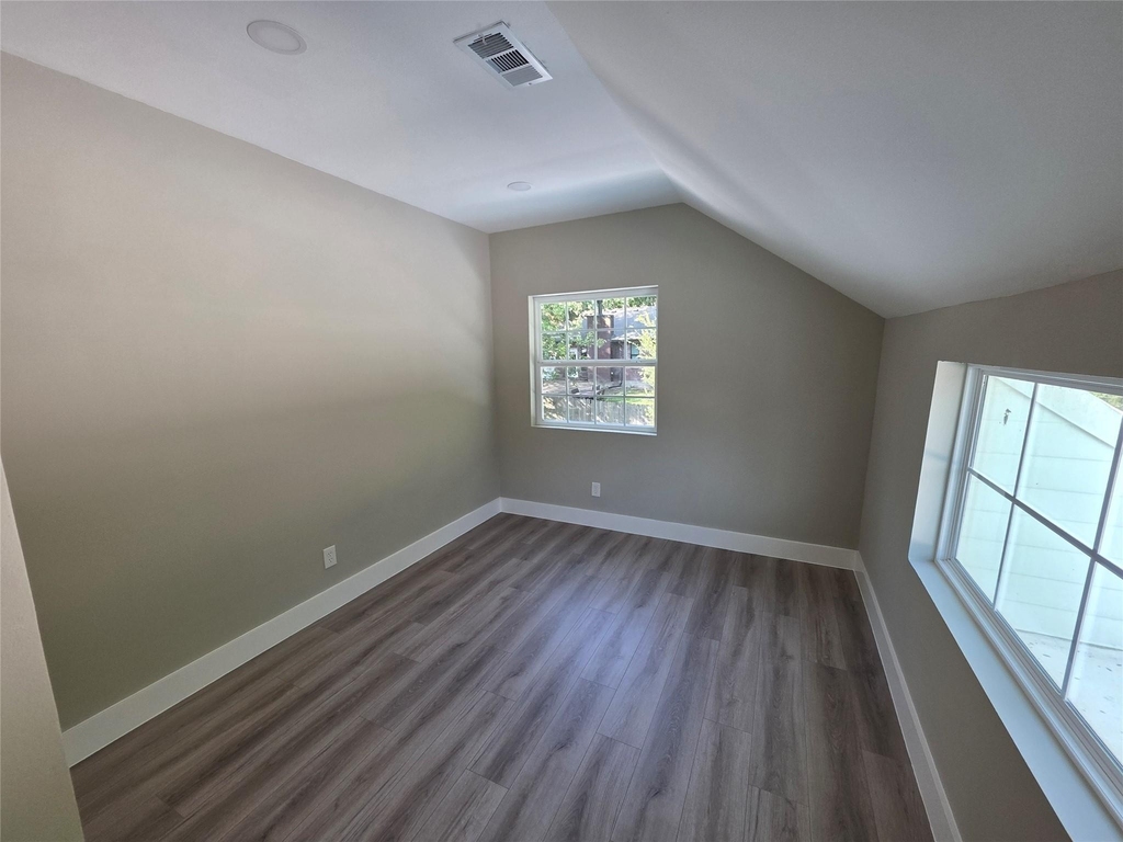 10731 Hillside Drive - Photo 22