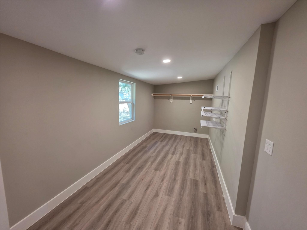 10731 Hillside Drive - Photo 8