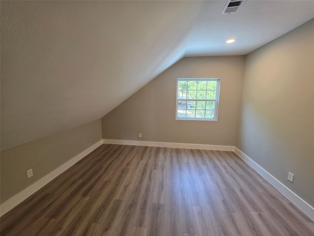 10731 Hillside Drive - Photo 21