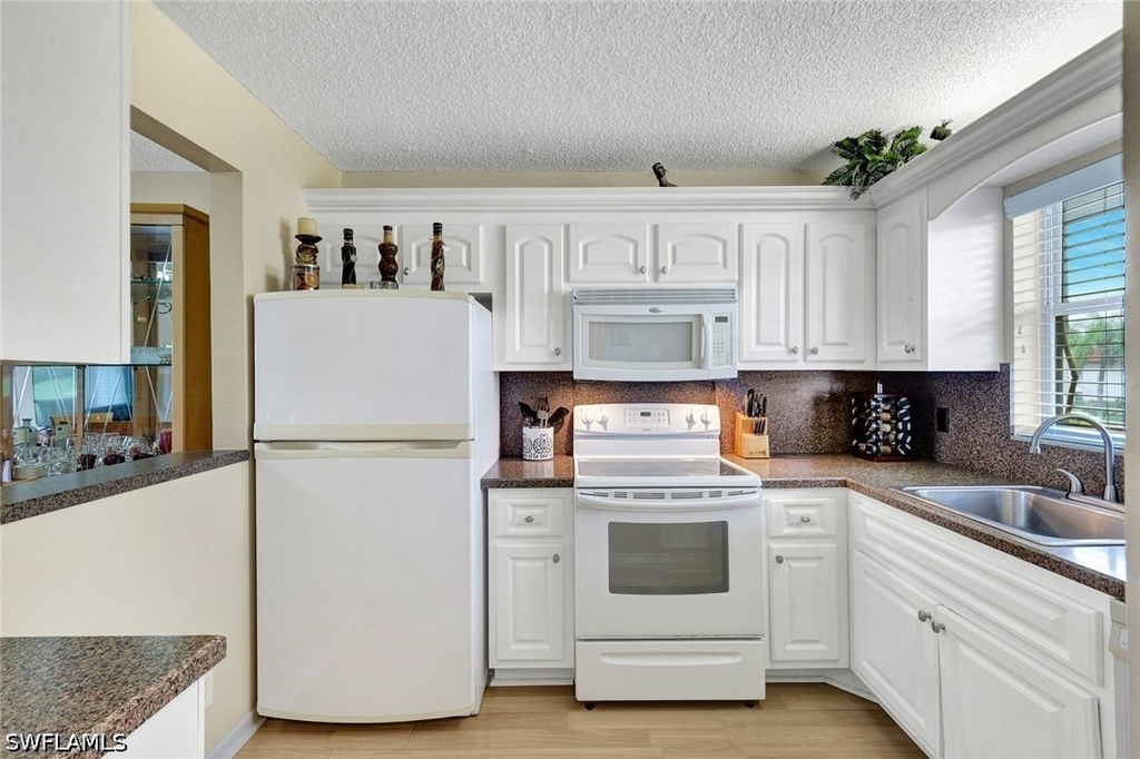 4346 27th Court Sw - Photo 8