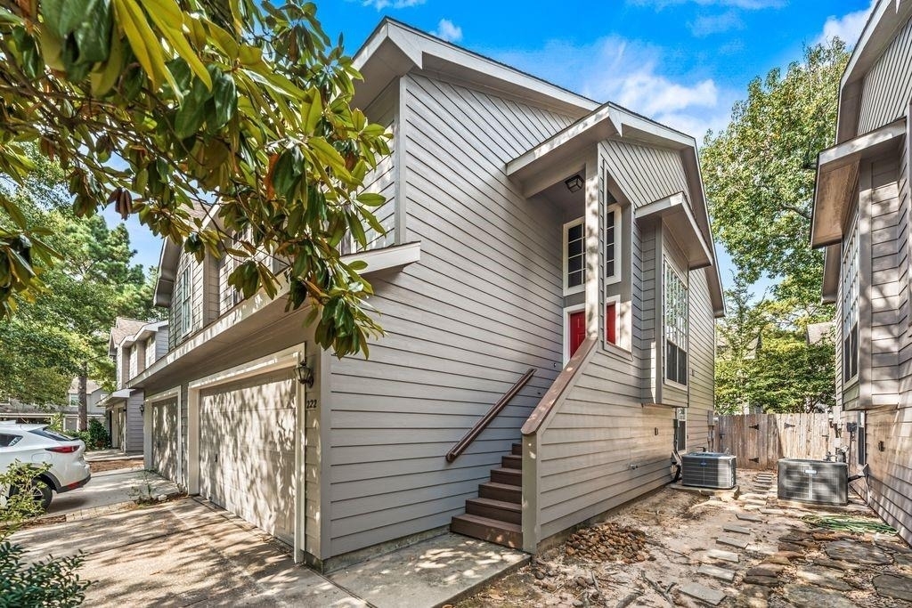 222 Blushwood Place - Photo 2