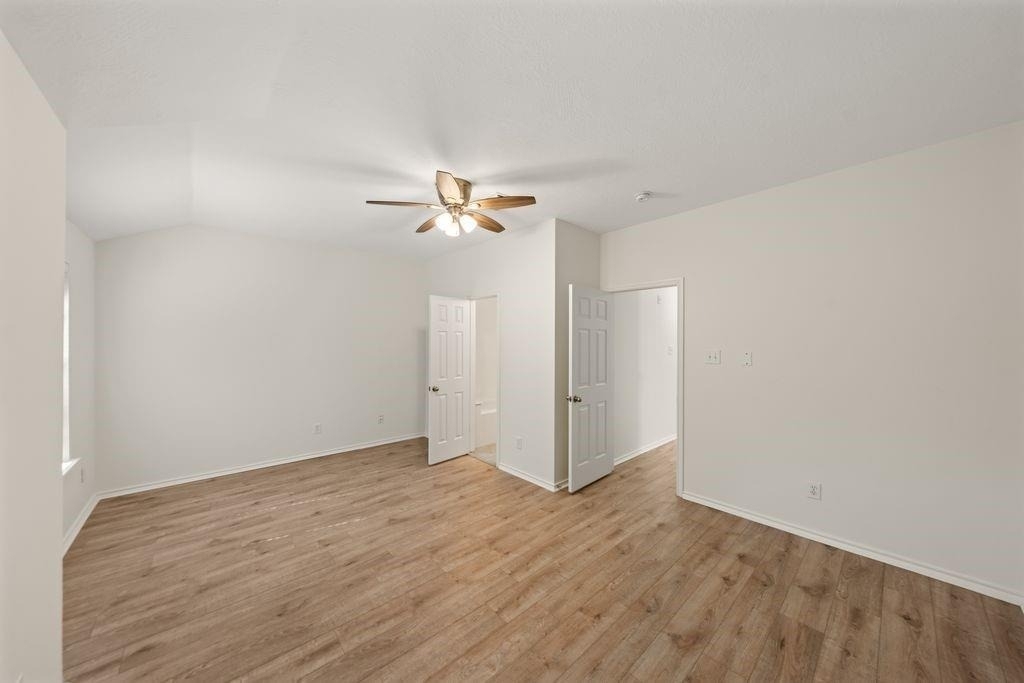 222 Blushwood Place - Photo 11