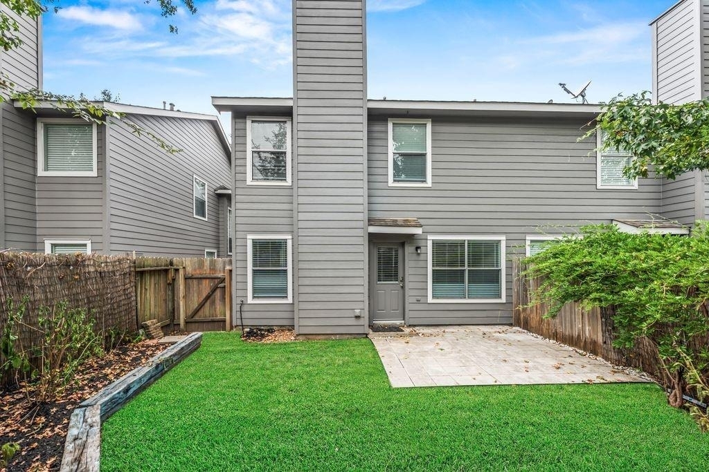 222 Blushwood Place - Photo 16