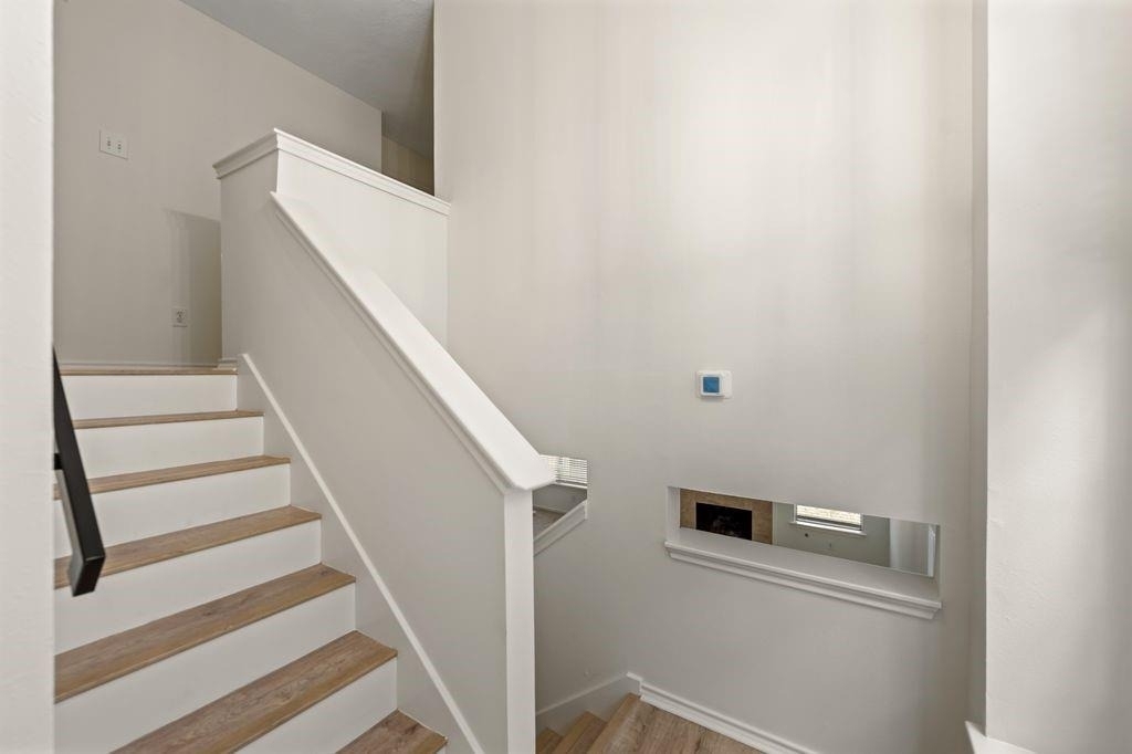 222 Blushwood Place - Photo 8