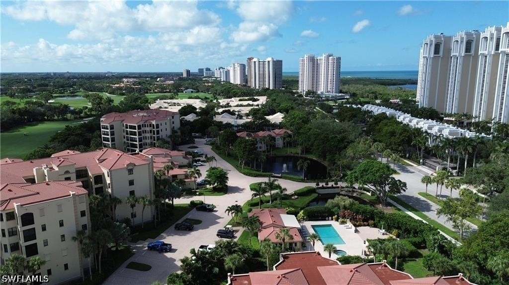 7048 Pelican Bay Boulevard - Photo 18