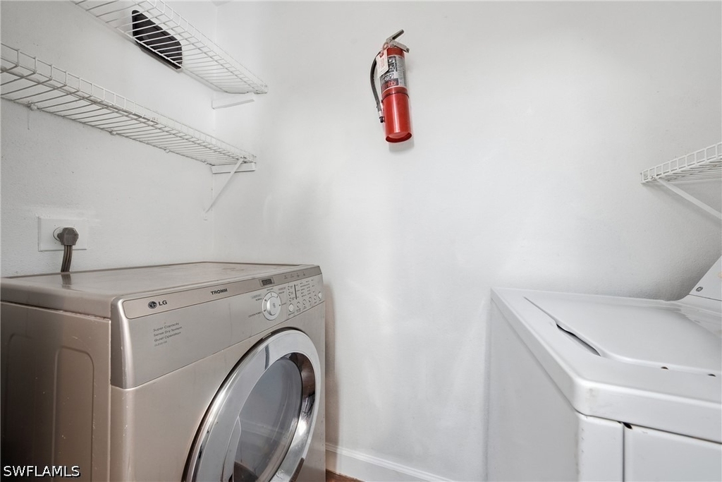 2925 Winkler Avenue - Photo 19