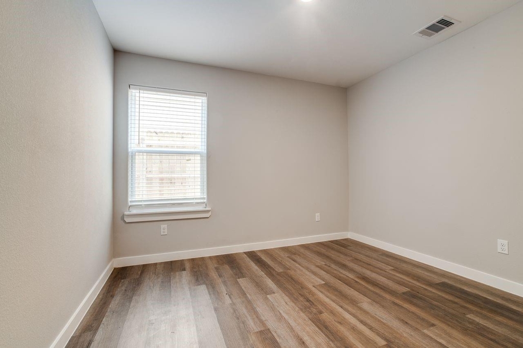 5705 Breland Street - Photo 12
