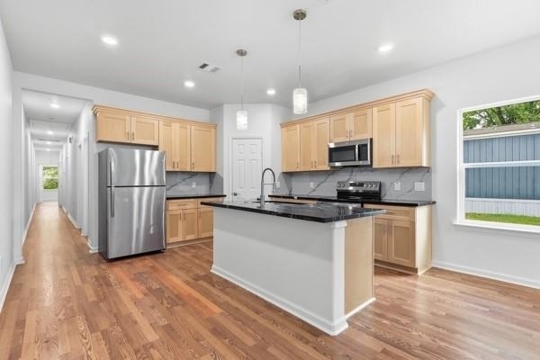 819 Junction Avenue - Photo 4