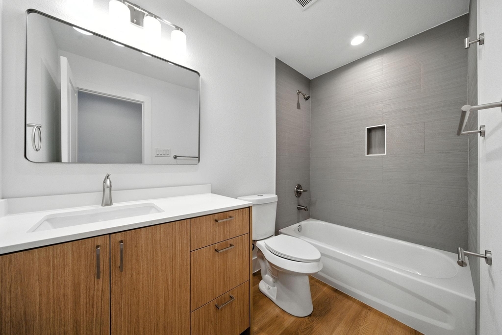8114 Count Street - Photo 23