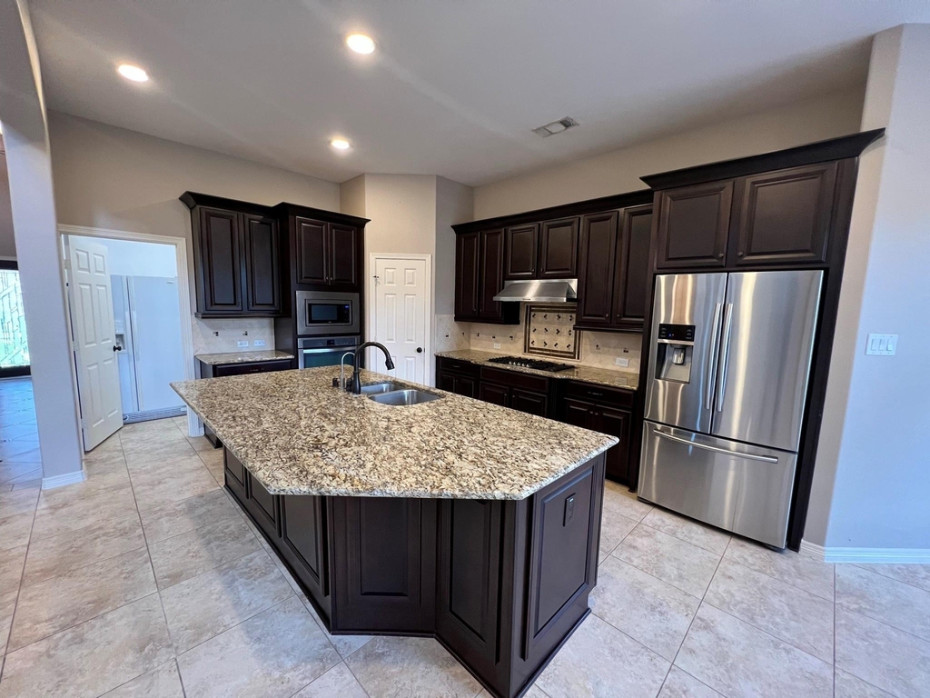 7007 Fall Creek Lane - Photo 13