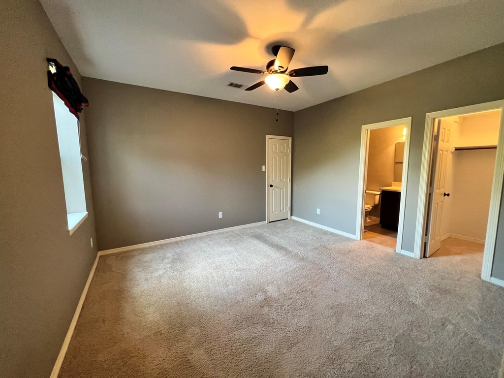 7007 Fall Creek Lane - Photo 46
