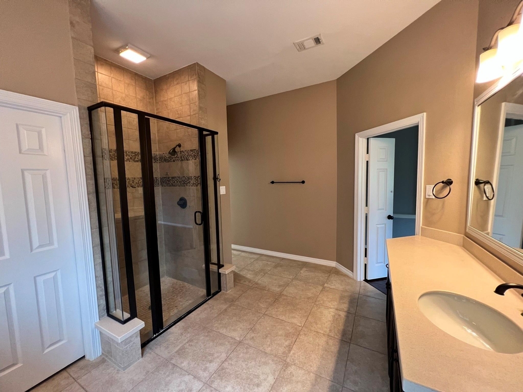 7007 Fall Creek Lane - Photo 32