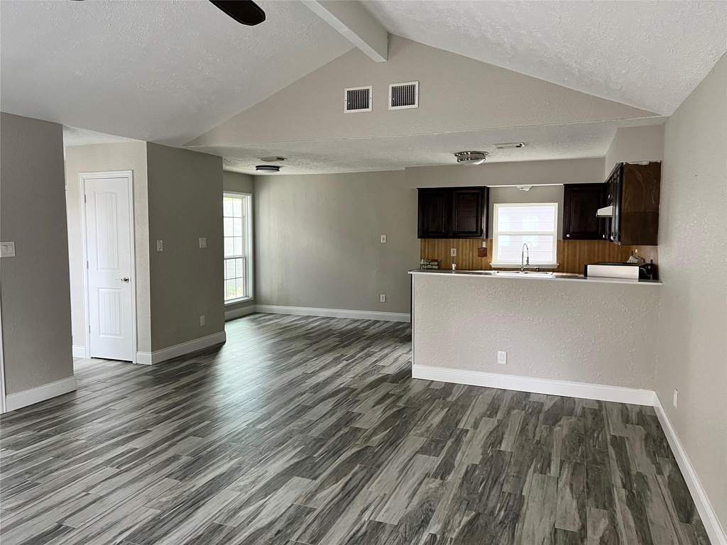 17511 Glenhew Road - Photo 4