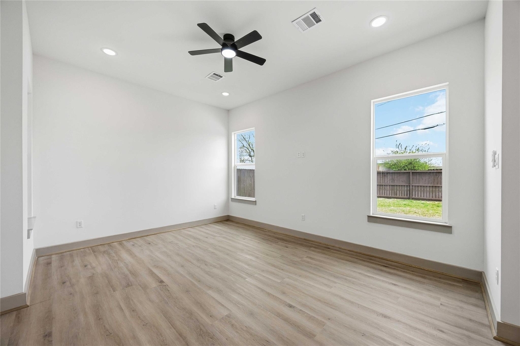 7555 Calhoun Street - Photo 12