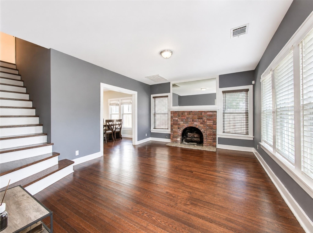 2608 Rosewood Street - Photo 5