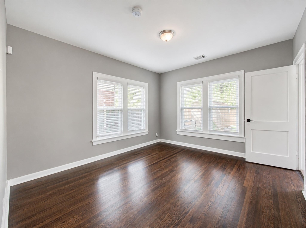 2608 Rosewood Street - Photo 20