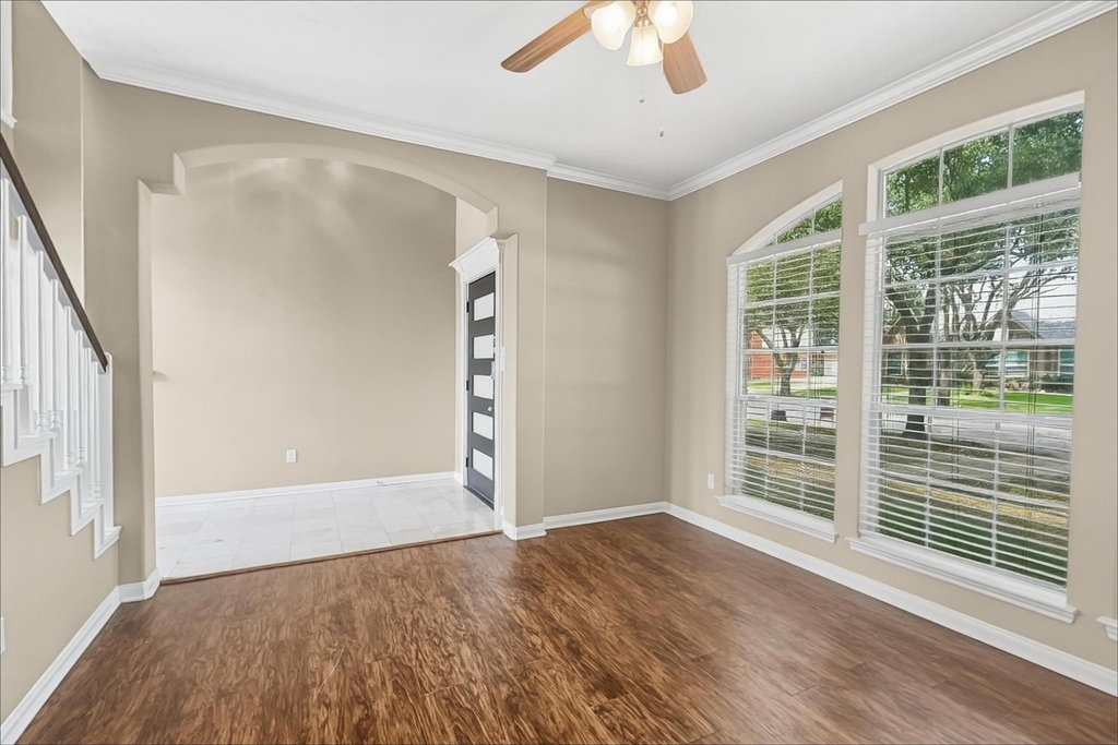 17507 Whispering Star Court - Photo 4