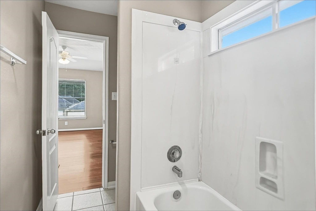 17507 Whispering Star Court - Photo 18