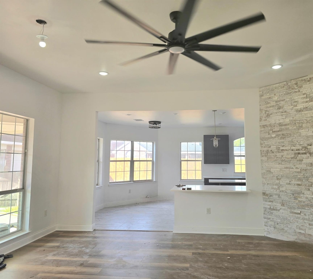 20315 Lakeland Falls Drive - Photo 10