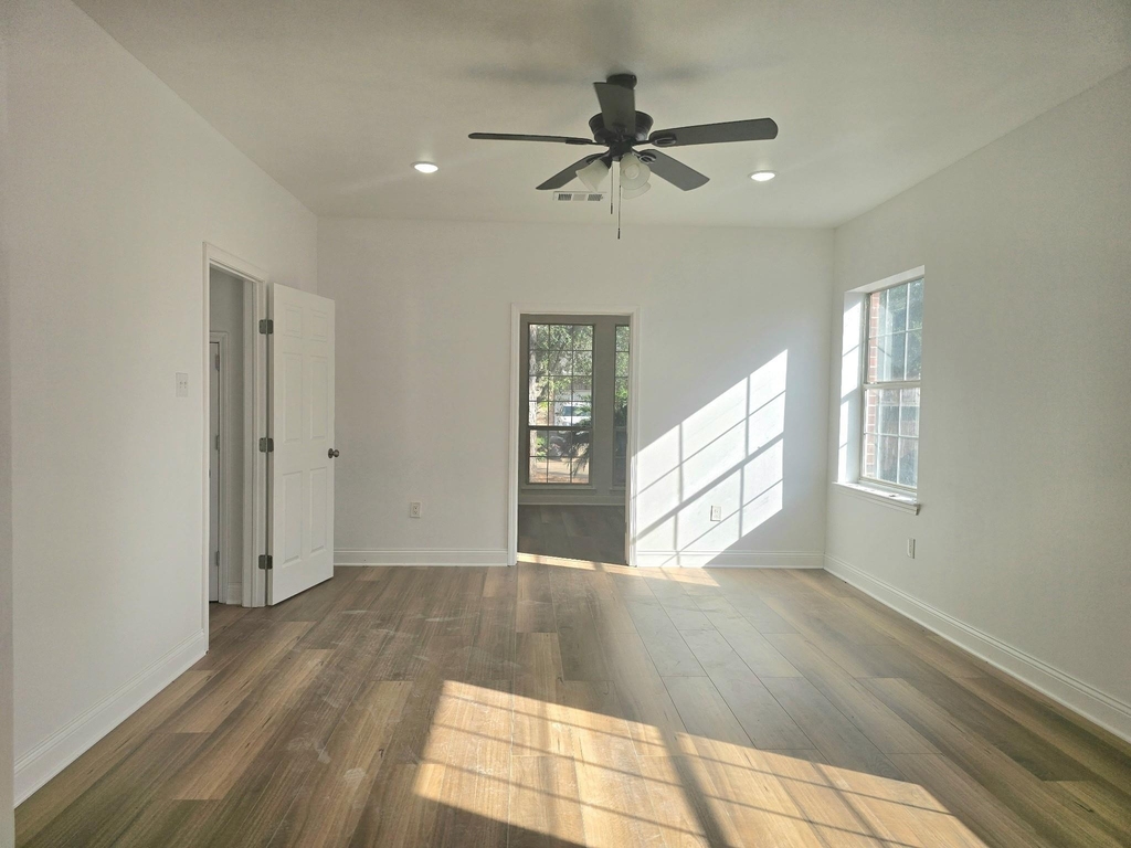 20315 Lakeland Falls Drive - Photo 9